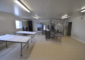 Atelier agro-alimentaire récent de 225 m² situé au cœur de la Margeride